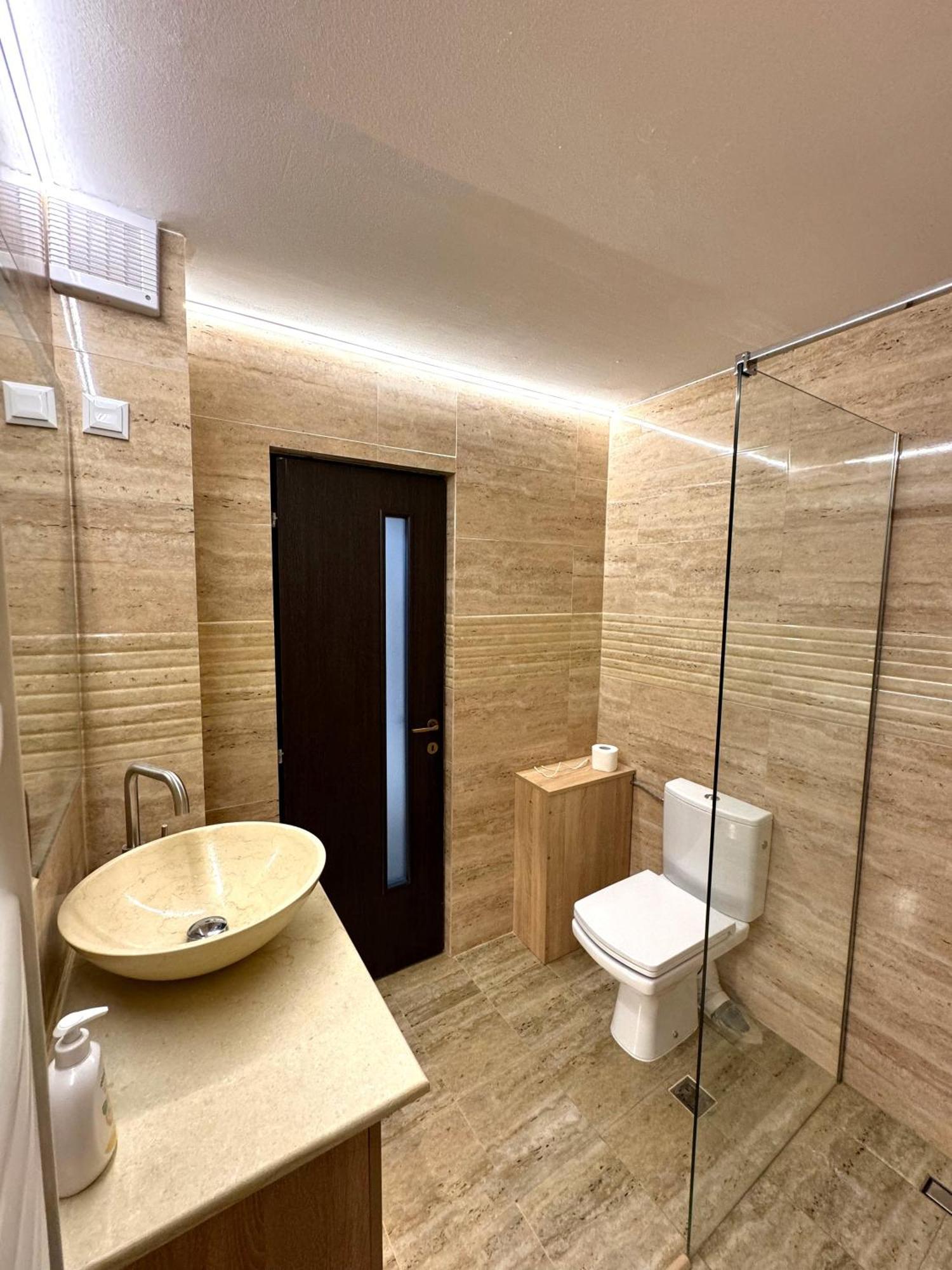 Ultracentral Apartment Тиргу-Жіу Екстер'єр фото